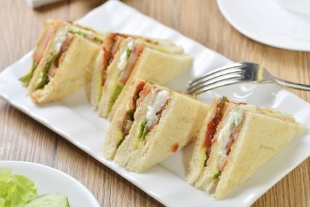 S&wiches on Plate